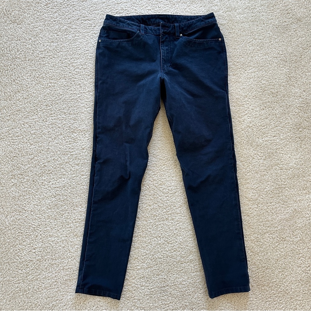 Lululemon men’s dark navy pants size 31” waiste